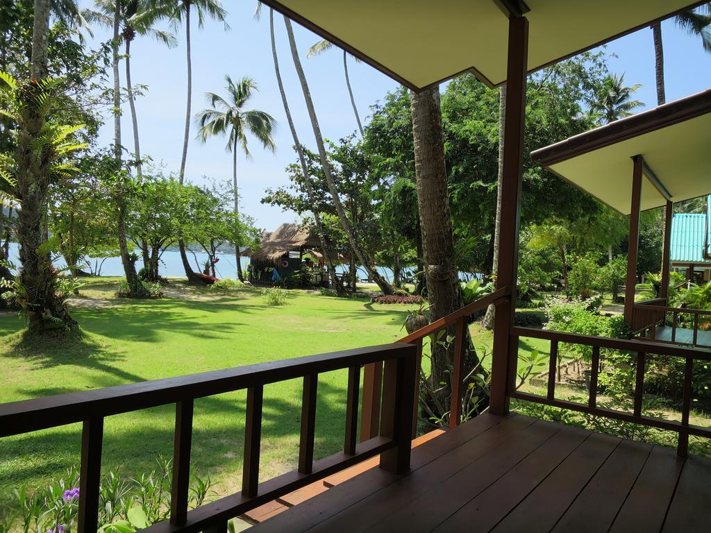 Bangbaobeach Resort Koh Chang Bagian luar foto