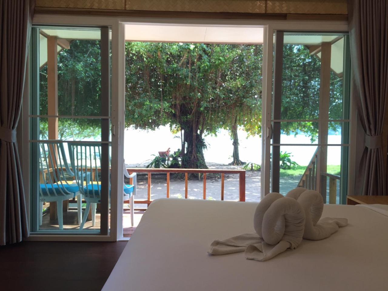 Bangbaobeach Resort Koh Chang Bagian luar foto