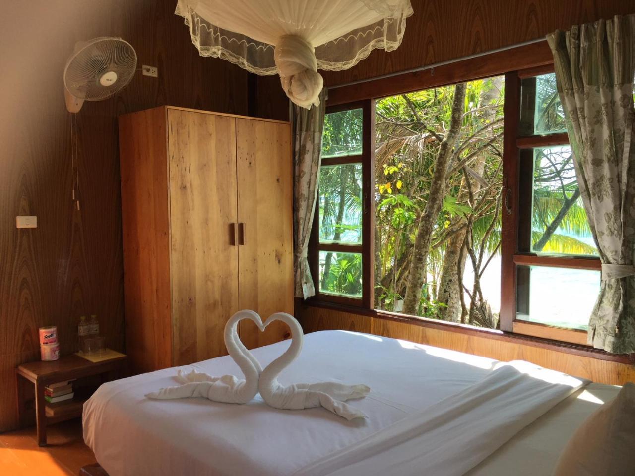 Bangbaobeach Resort Koh Chang Bagian luar foto